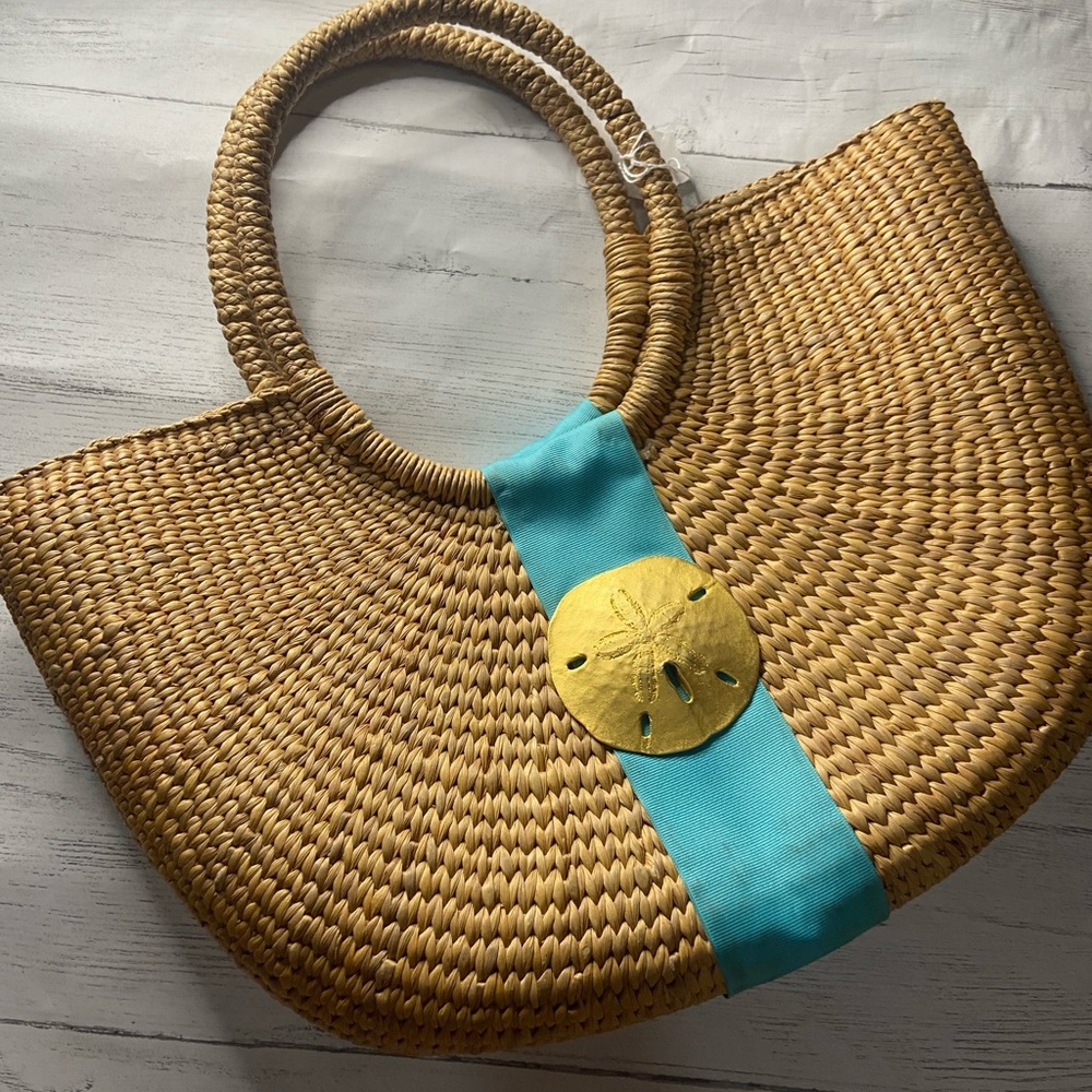 Queen Bea coastal Half moon Florida Basket/Straw Purse
